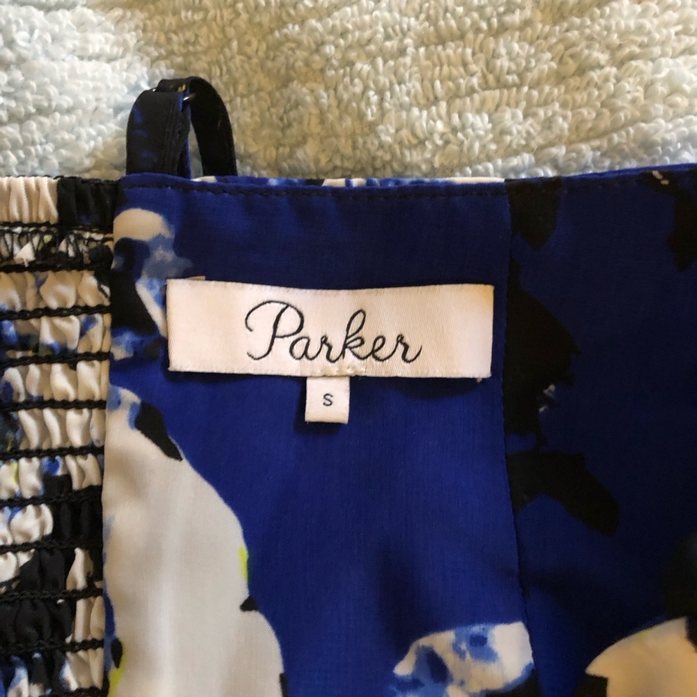 Parker Blue and White Floral Maxi Dress Size S - elastic back - Picture 6 of 9